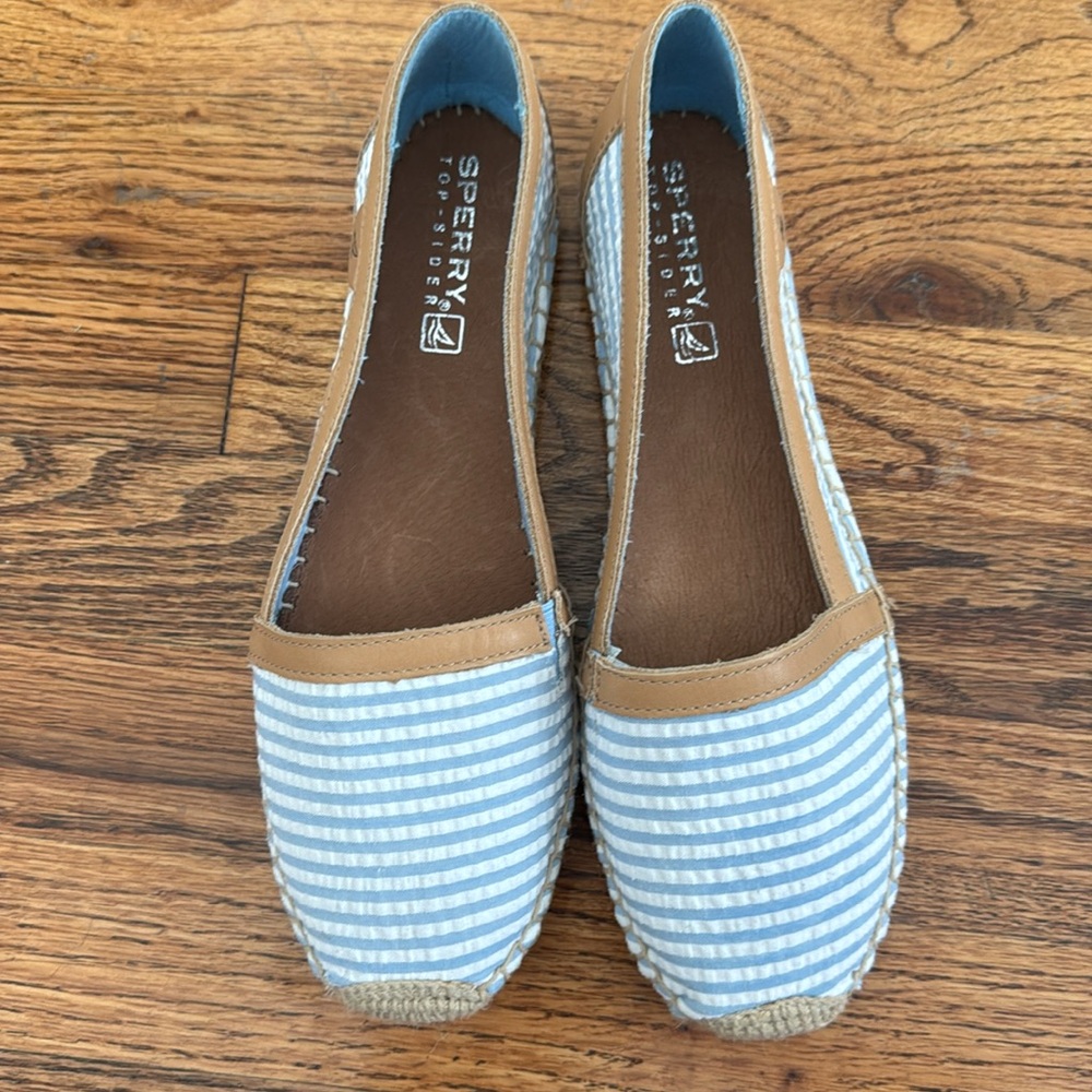 Sperry Danica Topsiders NWOT - Picture 2 of 9
